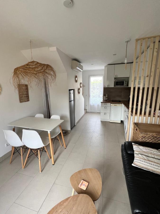 Ferienwohnung Duplex T3 Boulouris Pieds Dans L Eau Saint-Raphaël Exterior foto