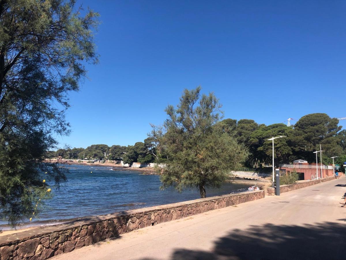 Ferienwohnung Duplex T3 Boulouris Pieds Dans L Eau Saint-Raphaël Exterior foto